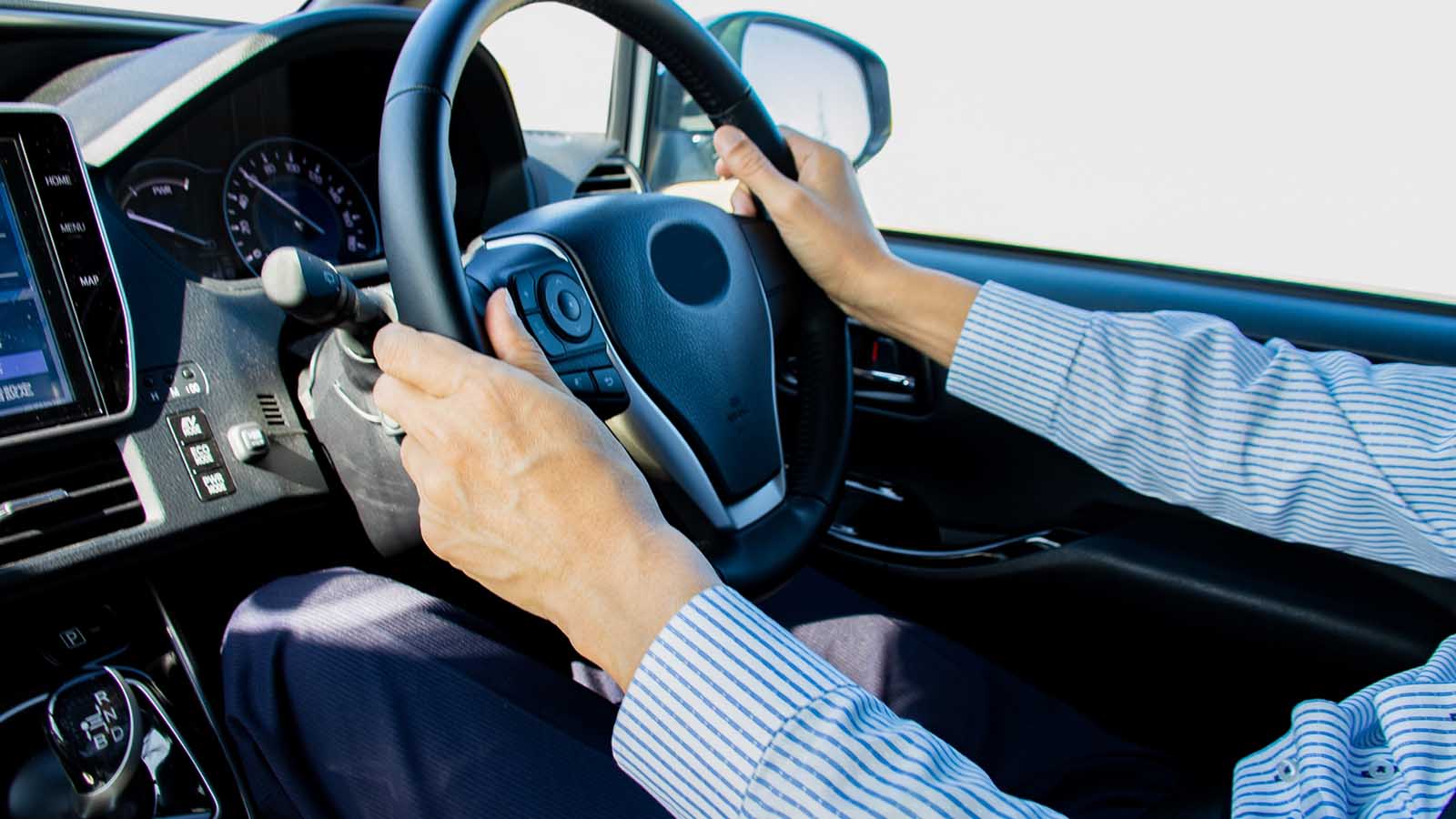 運転手の仕事とその魅力:社会における重要な役割と未来の展望
