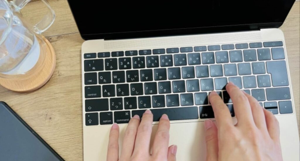 上司へのメール術：信頼を築き業務を推進するコミュニケーション指南